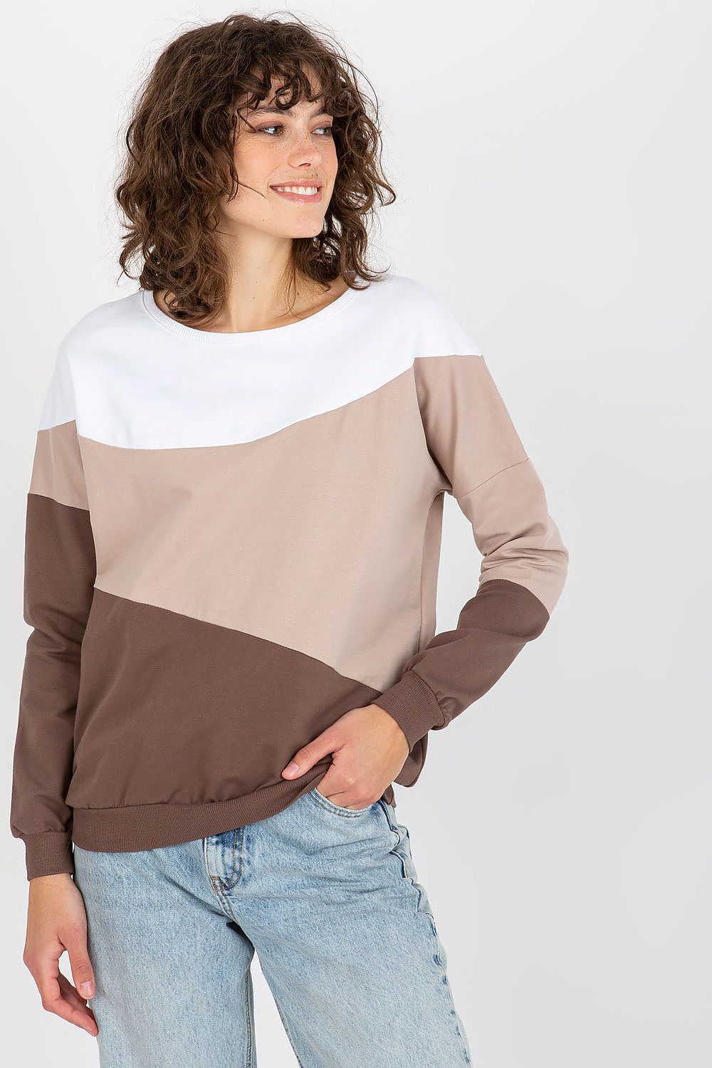Sweatshirt model 185962